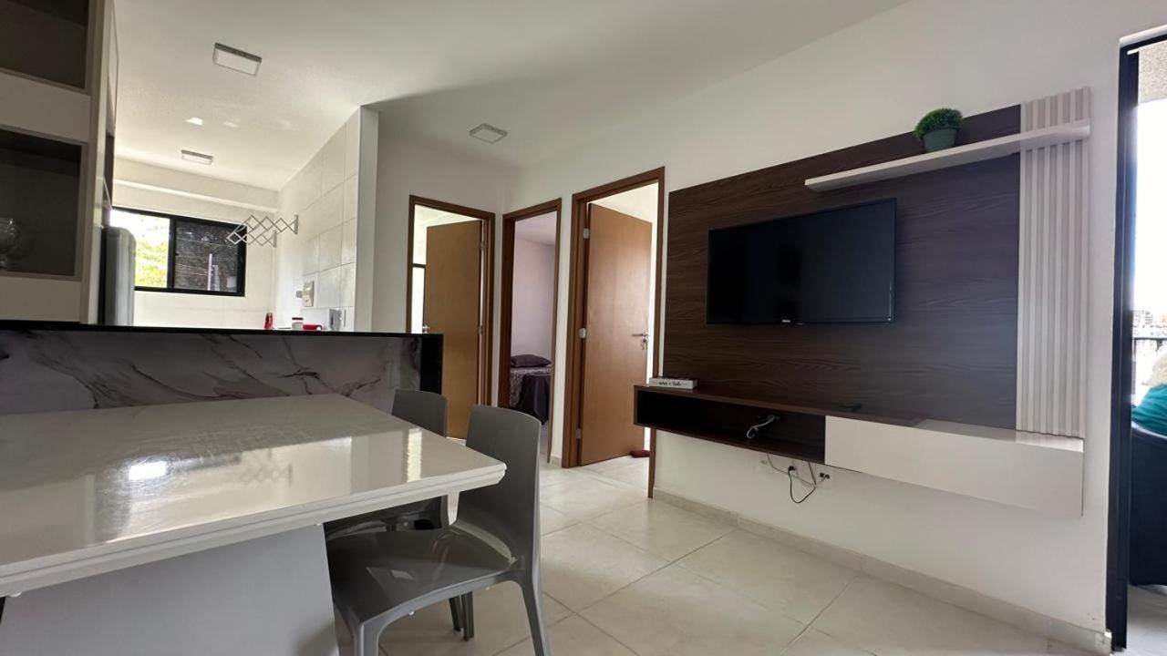 Apartment 4 *